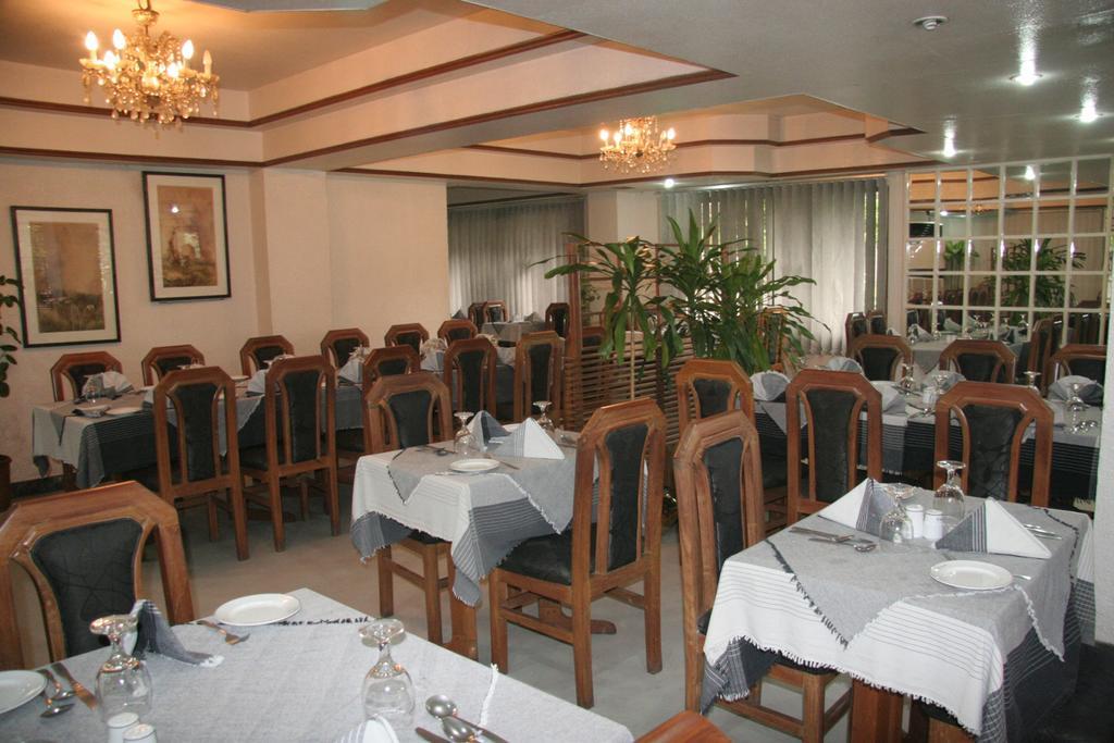 White House Hotel - City Center Dhaka Exterior photo